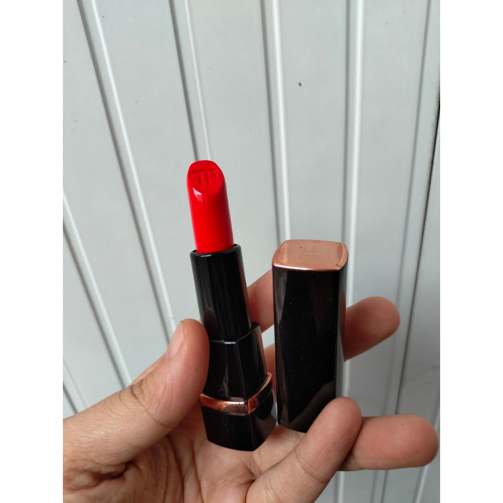 Son TOM FORD MÀU CAM ĐỎ FULLSIZE