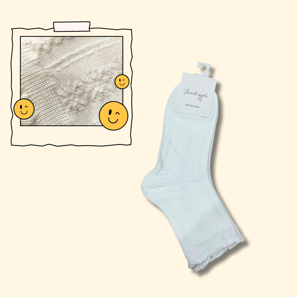 Vớ trăng xinh xắn tone xanh có làm ai xa lánh