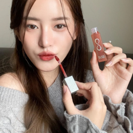 Son Kem Lì Black Rouge Airfit Velvet