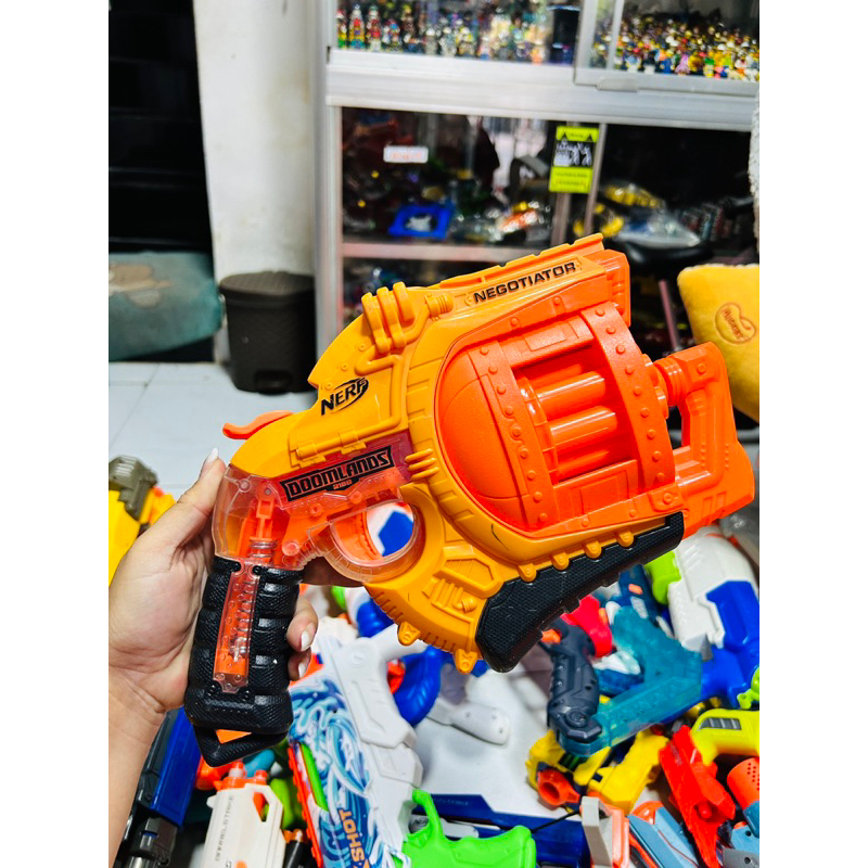 Đồ chơi Nerf Doomlands 2169 Negotiator Blaster chính hãng