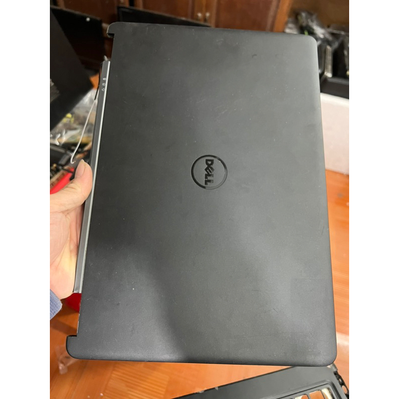 Thay Vỏ Laptop Dell E7450 Cũ còn khá