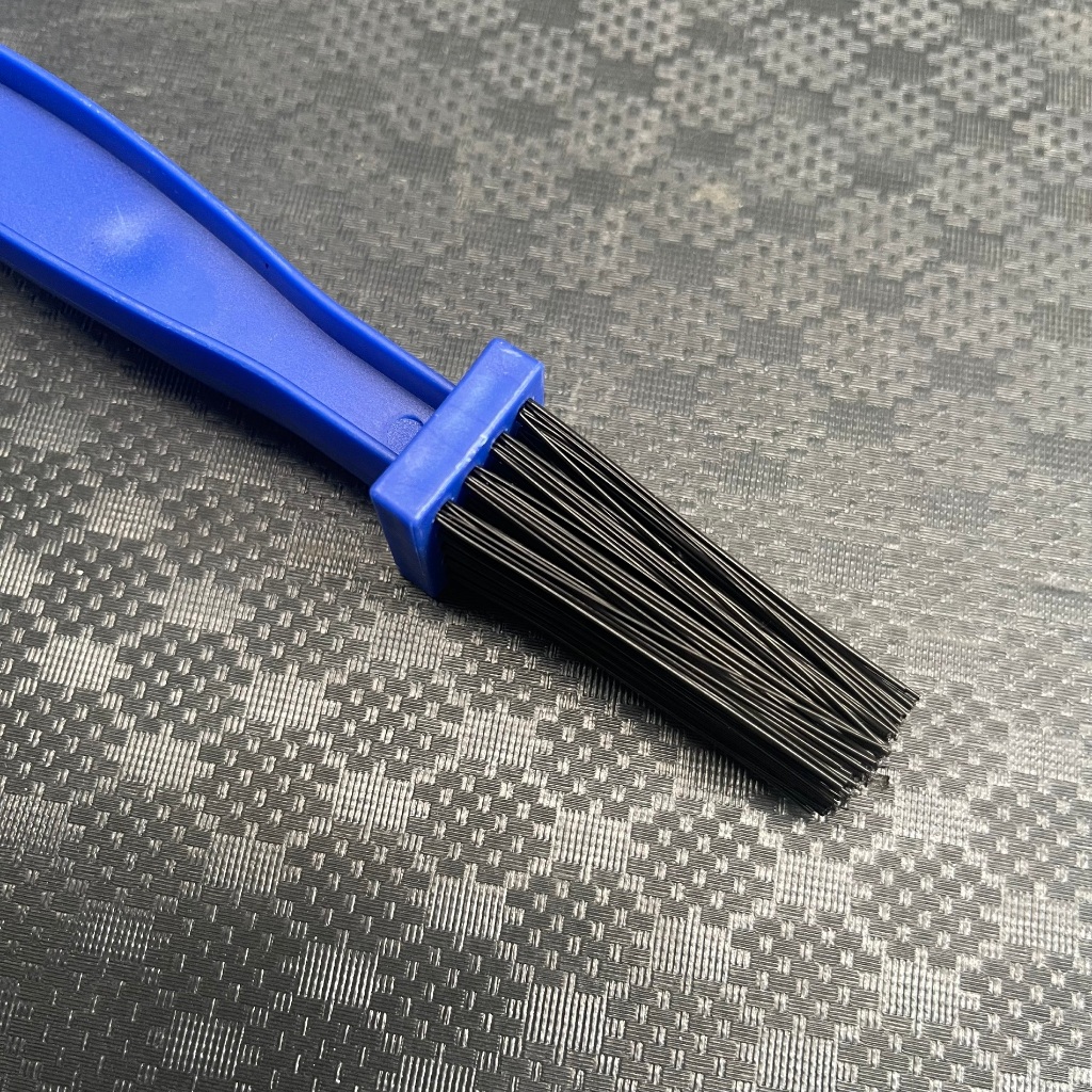 Bàn Chải Sên 3D Vệ Sinh Sên Xe Máy