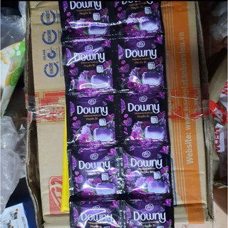 Dây dầu xả vải Downy 10gói