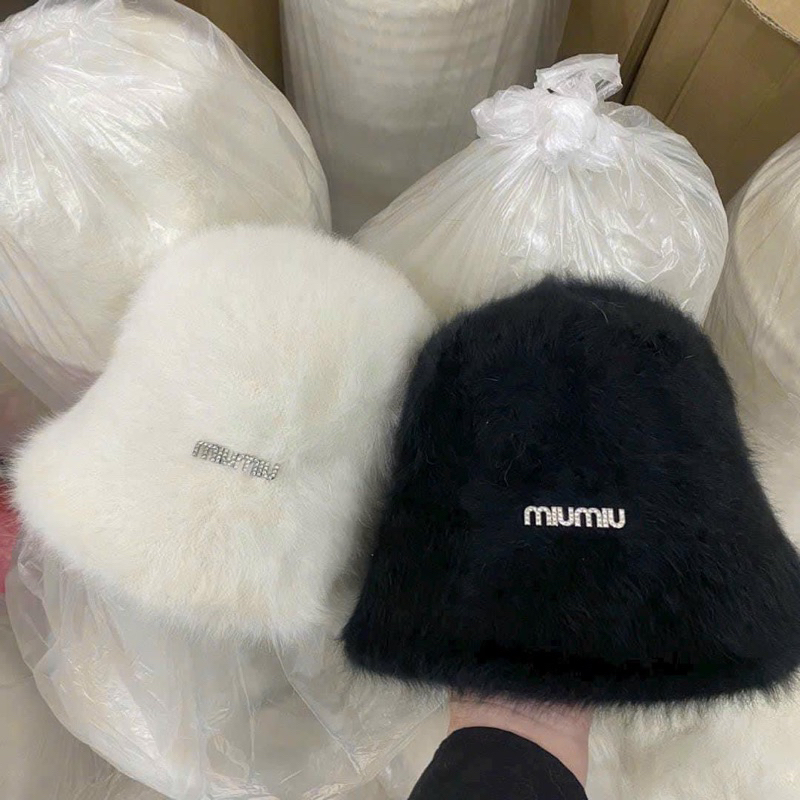 MŨ BUCKET CHỮ MIU MIU ĐÁ