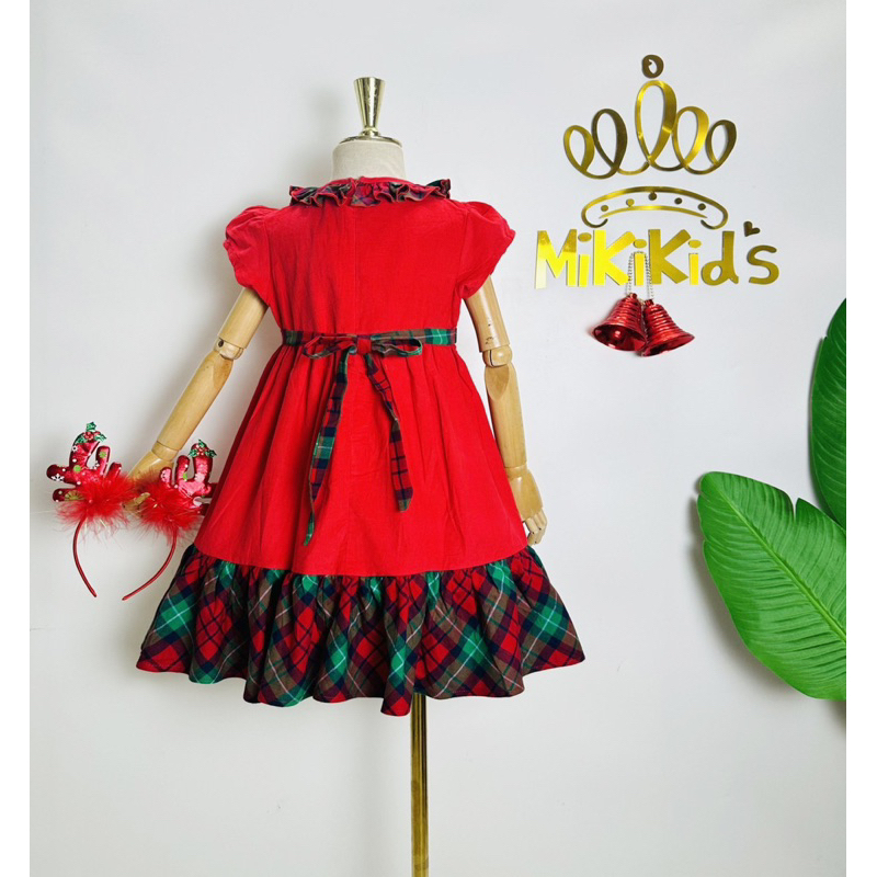 Set đầm Noel kèm cài tóc cho bé.