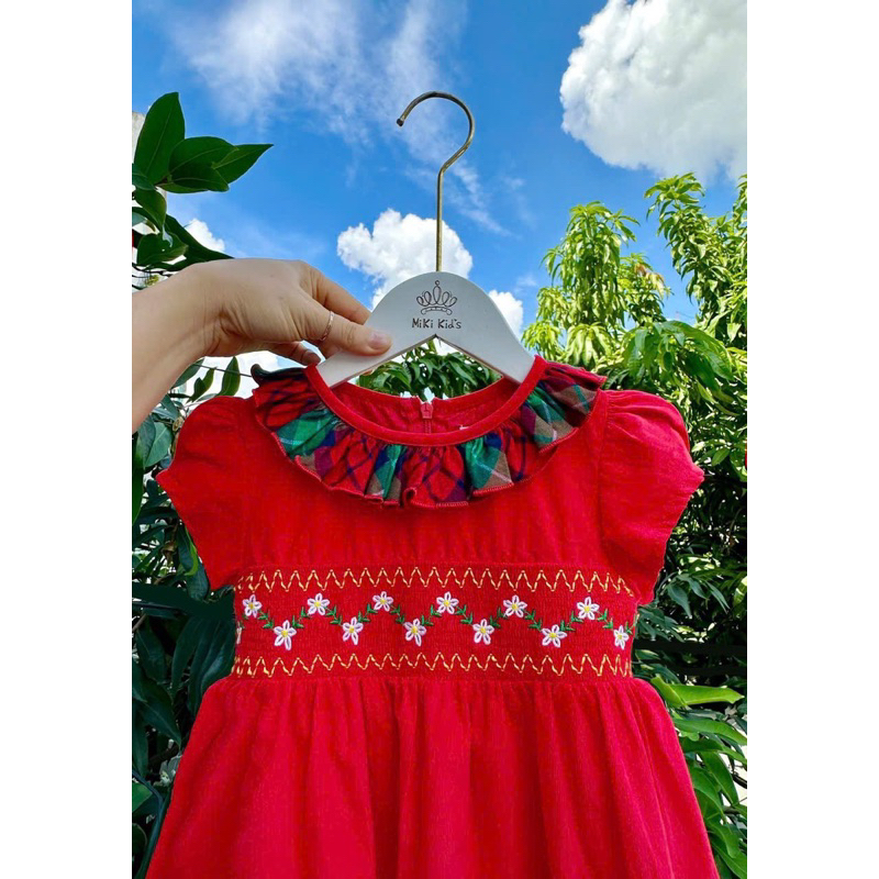 Set đầm Noel kèm cài tóc cho bé.