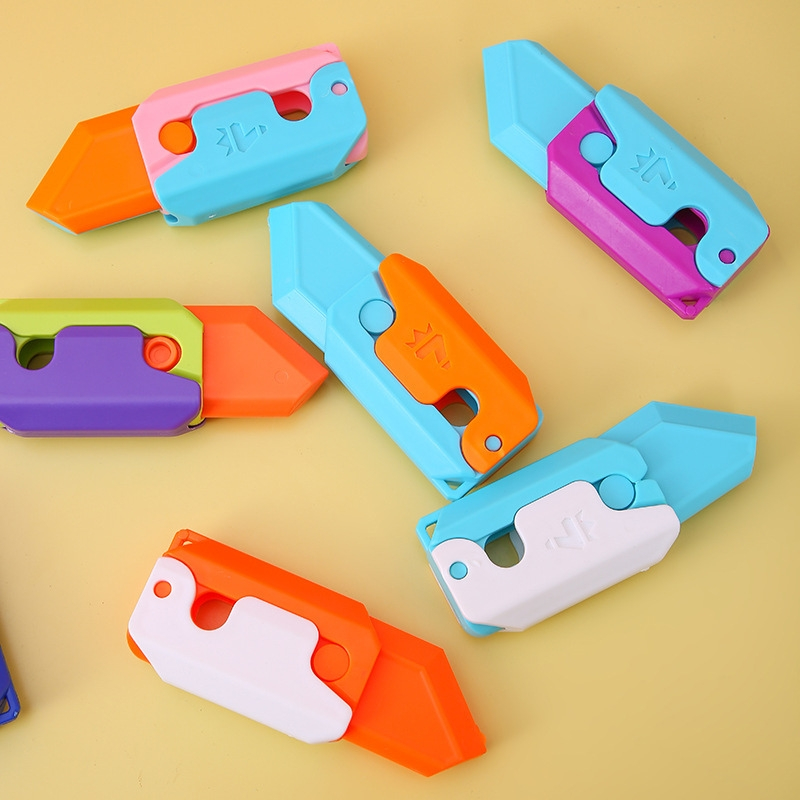 Dao cà rốt trọng lực 3D, Dao vô tri phong cách dễ thương, mượt mà, sắc nét, an toàn cho bé BABYGYM