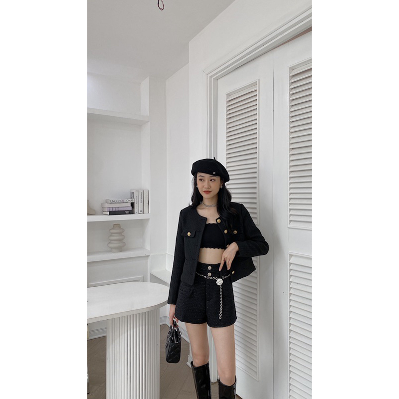 Quần short dạ nhũ kèm đai 403