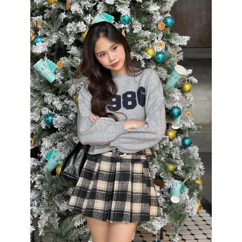 Áo Len Crop - Thêu Số 1986