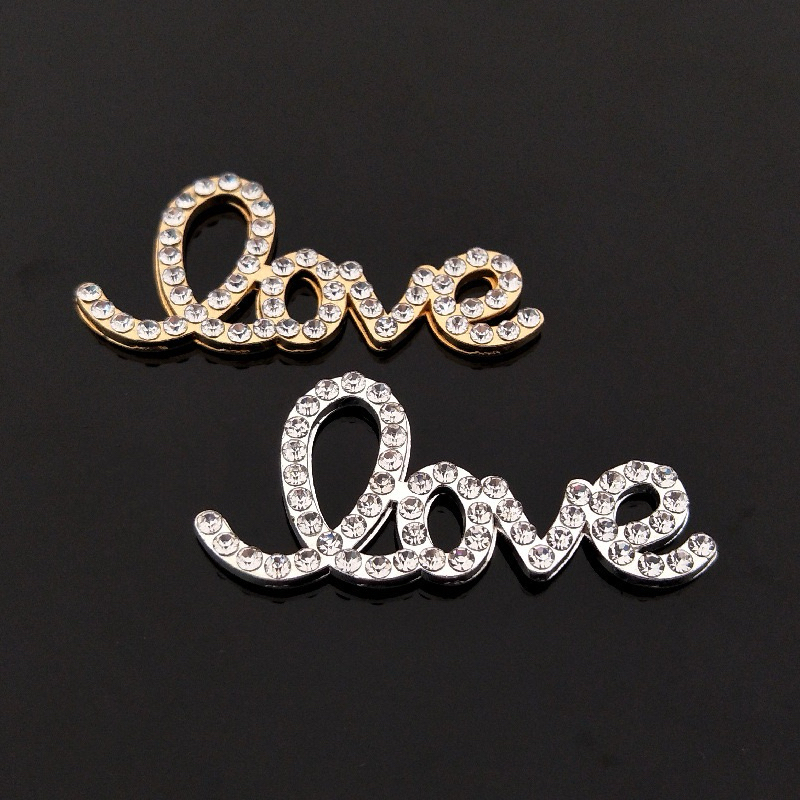 STICKER / JIBITZ / CHARM CHỮ LOVE TRANG TRÍ DÉP SỤC, DÉP CROCS