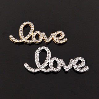 STICKER, CHARM CHỮ LOVE TRANG TRÍ DÉP SỤC, DÉP CROCS