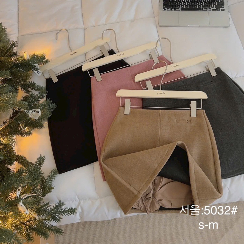 Chân váy dạ trơn