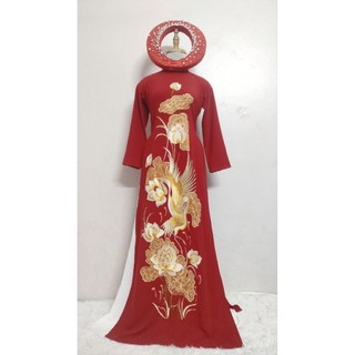 Áo dài thêu cổ truyền thống