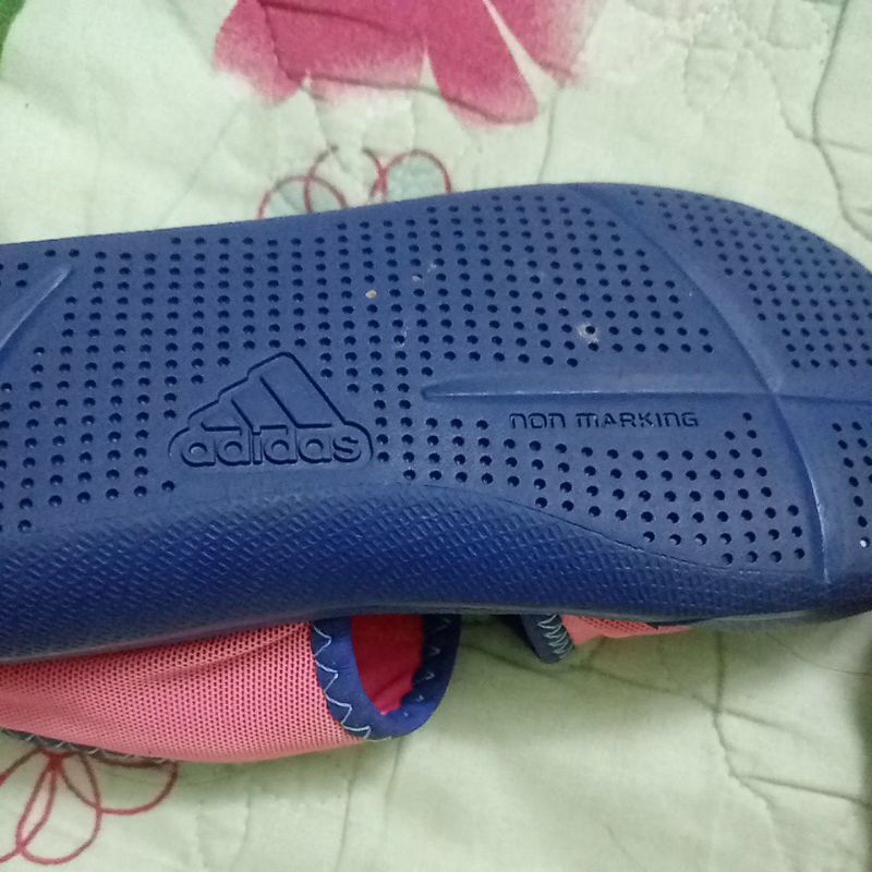 Giày hồng xinh cho bé