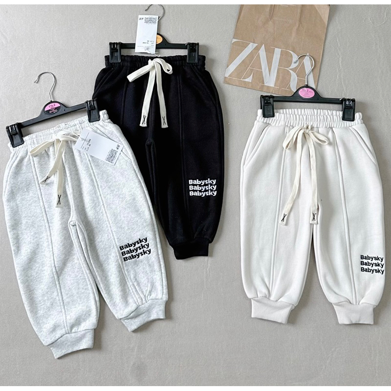 Set 3 quần nỉ bông thêu chữ BabySky cho bé trai bé gái dáng thụng siêu đẹp size từ 12-24 cân