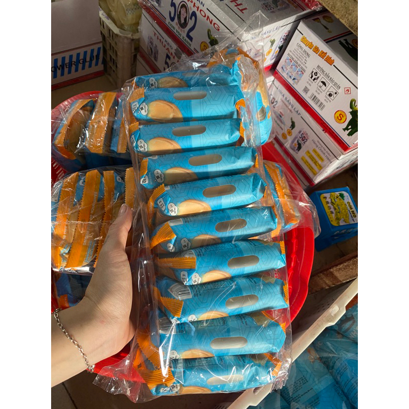 Bánh mỳ lát bơ đậu phộng Kinh Đô, combo 10 bịch bánh sandwich