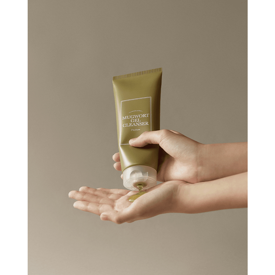 Sữa rửa mặt ngải cứu thuần chay IM'FROM MUGWORT GEL CLEANSER