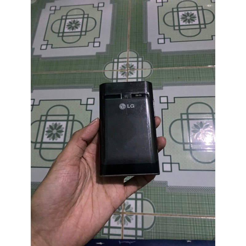 Điện thoại LG E400 zin nguyên tem bọc keo toàn thân