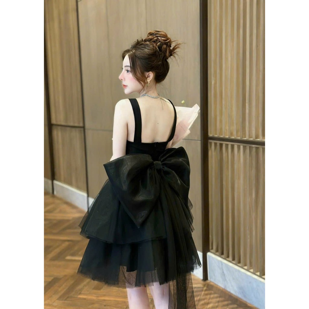ĐẦM ĐI CHƠI, ĐẦM ĐI TIỆC, ĐẦM ĐÁM CƯỚI, ĐẦM ĐI BIỂN