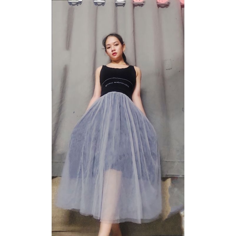 THANH LÝ 3 MÓN ÁO KHOÁC + ÁO CROPTOP + CHÂN VÁY