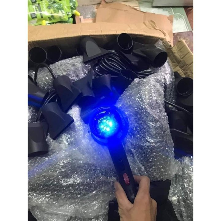 Máy Sấy Tóc 2 Chiều Nóng Lạnh Công Suất Lớn 700W. Có Ánh Sáng Xanh