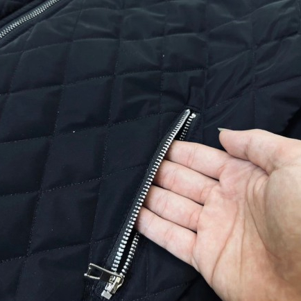 Áo Khoác Phao Nam 348 Màu Đen Trám Khóa Túi Trần Bông Thời Trang Nam Khoác Ngoài