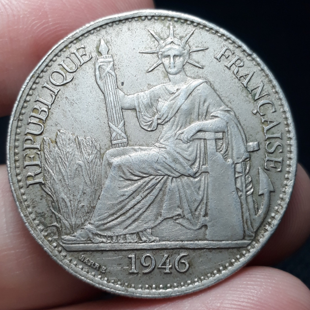 Đồng xu 50 cent Bà Đầm xoè - phiên bản Niken 1946 ít gặp