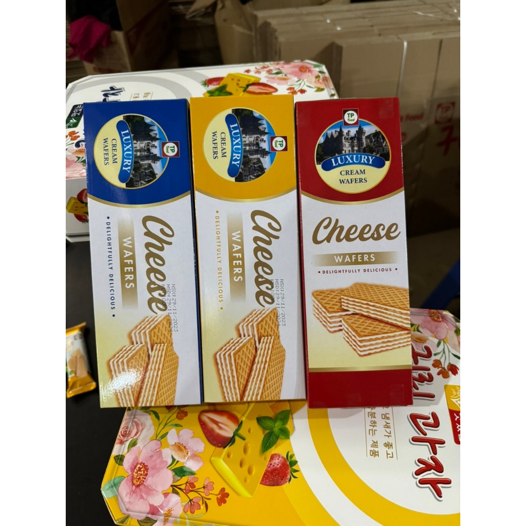Bánh Xốp Cheese Wafers - 3 màu lên giỏ quà tết đẹp - sẵn hàng giao Hỏa Tốc