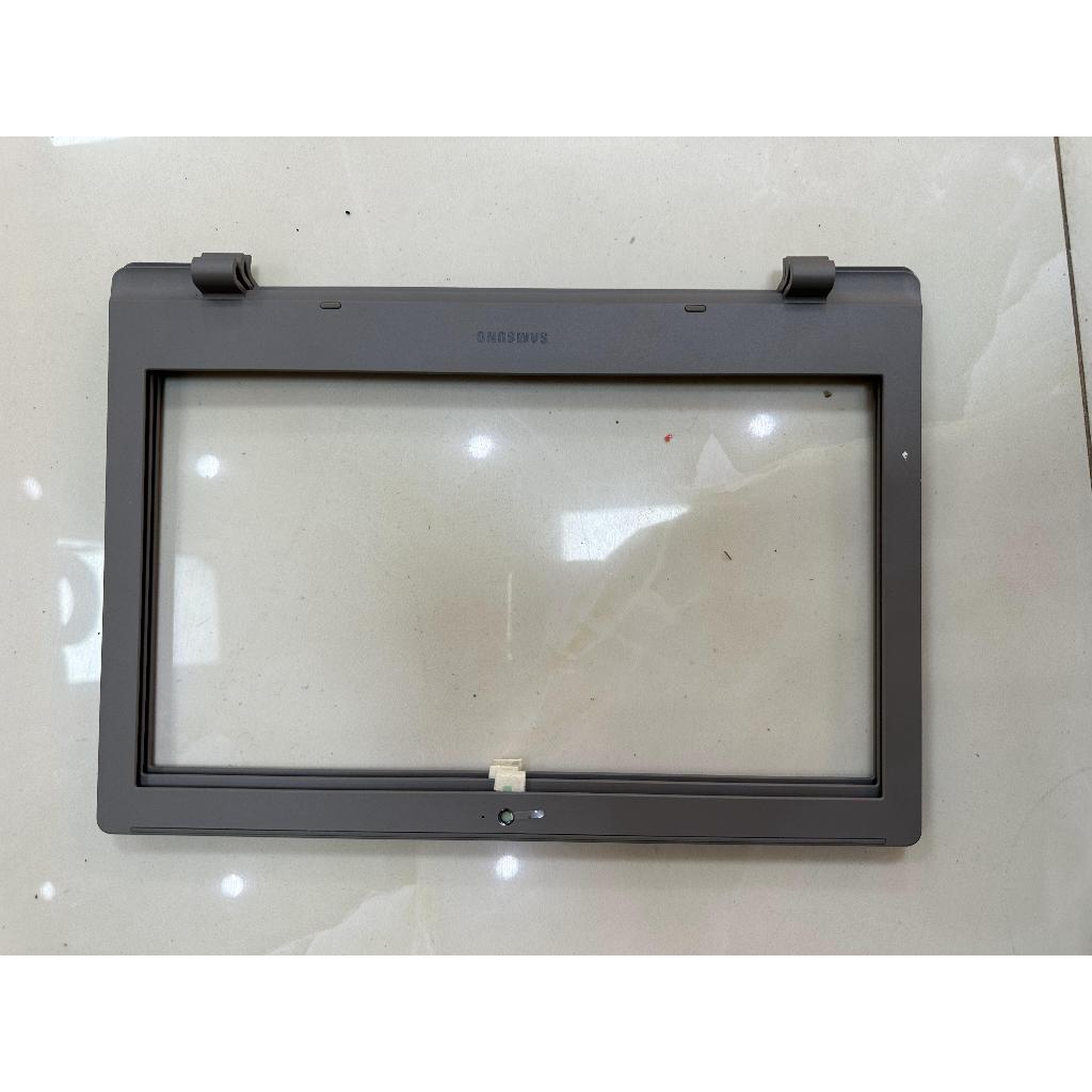 Mặt B SAMSUNG LCD FRONT BEZEL CHROMEBOOK XE310XBA-K04US GRADE A  BA98-01975A