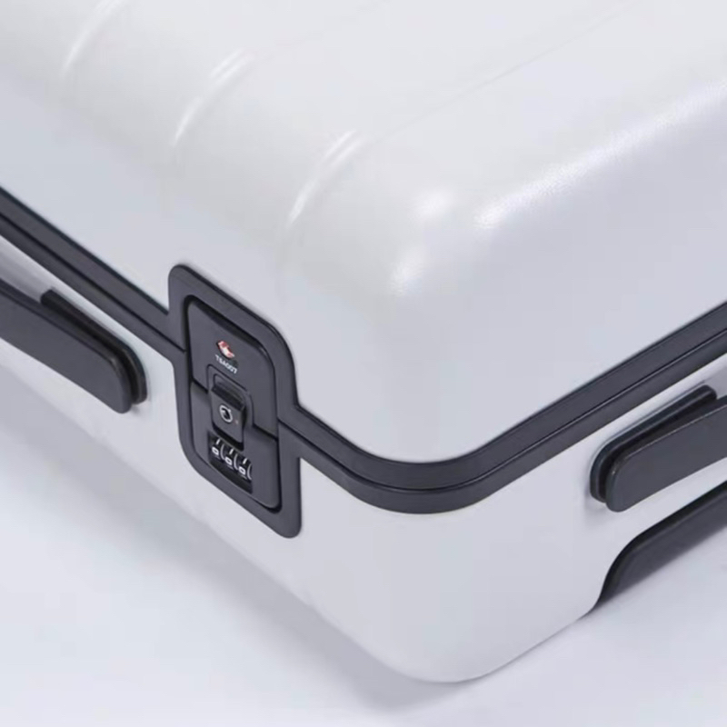 Vali Xiaomi 90 point HÀNG CHÍNH HÃNG size 24, màu trắng đen