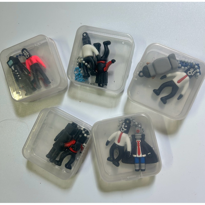 Combo 2hộp mô hình Toillet ,gấu dâu,nonel mỗi hộp 2c