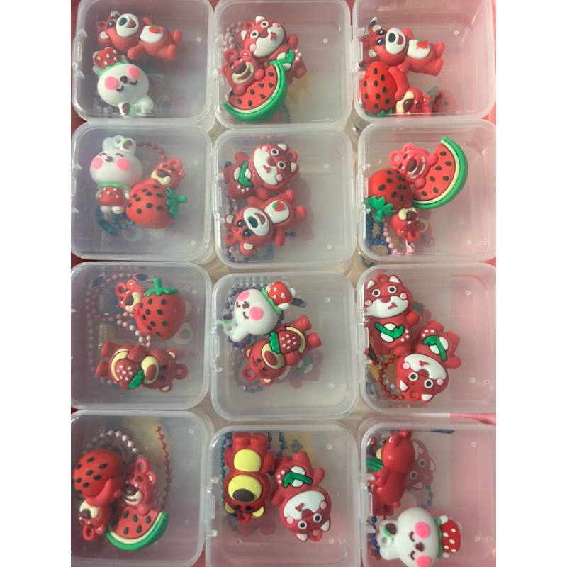 Combo 2hộp mô hình Toillet ,gấu dâu,nonel mỗi hộp 2c