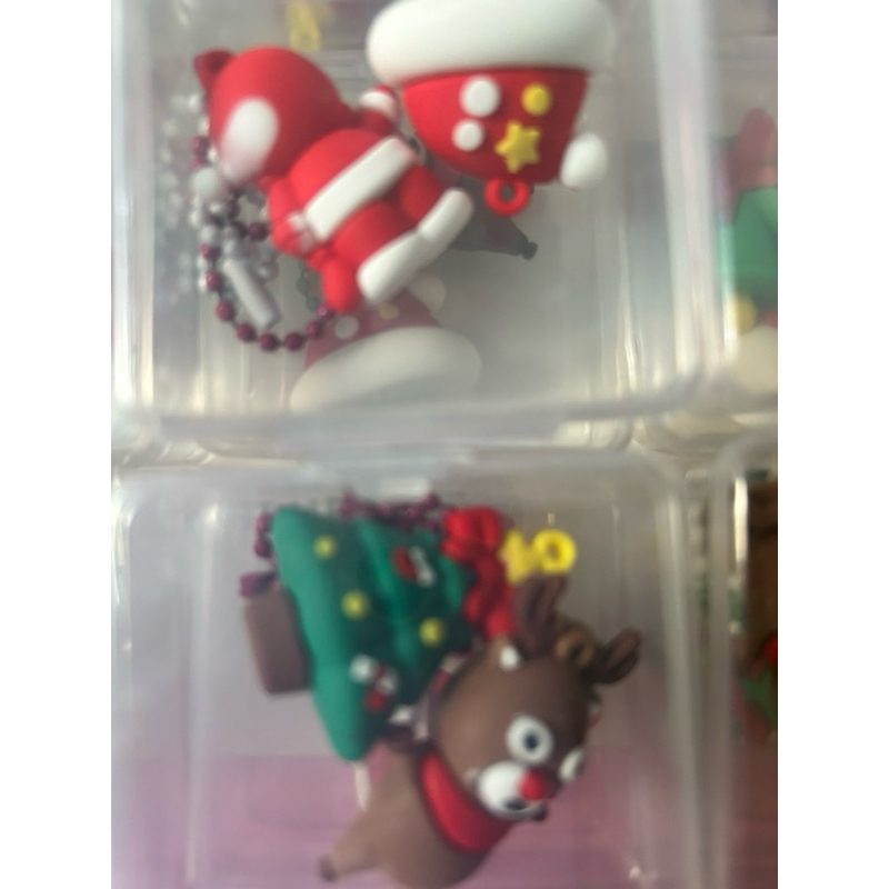 Combo 2hộp mô hình Toillet ,gấu dâu,nonel mỗi hộp 2c