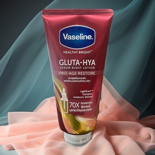 Dưỡng Thể Vaseline Pro-Age 70x Trắng Da Chống Lão Hóa 300ml - Màu Đỏ