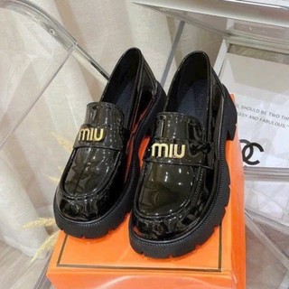 Giày búp bê da bóng đế 3 cm khóa miu miu hót hít mã 260