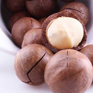 500gr Hạt mắc ca đã sấy chín, hạt to đều, đảm bảo không hôi dầu ( tặng khui)
