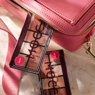 Phấn mắt 8 ô Catrice Eyeshadow Palette 9g