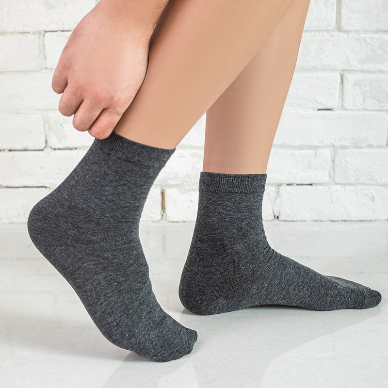 Hộp 10 đôi tất nam siêu chống thối Nhật TATNAM01