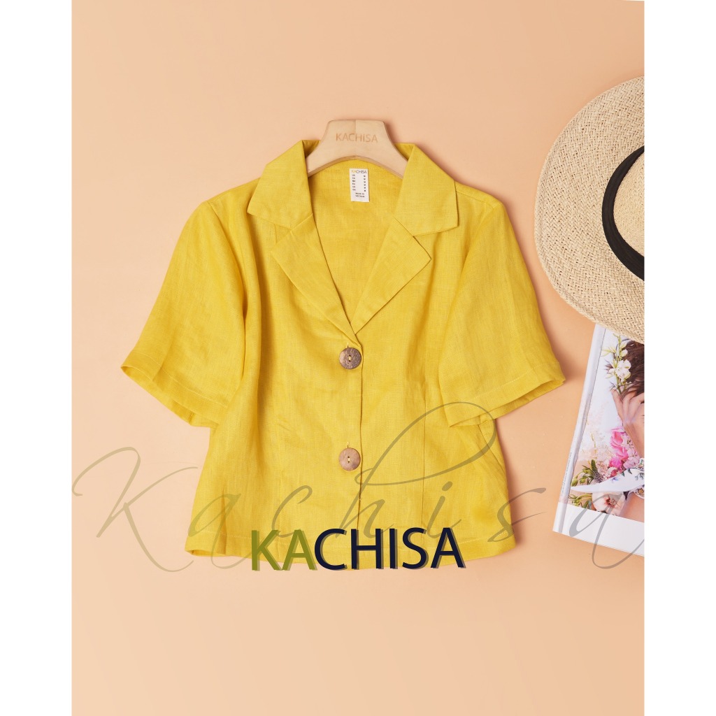 Áo cổ danton phối nút gỗ Kachisa Linen tưng premium wash mềm, sóng sánh