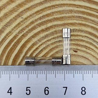 (combo 4 cái) cầu chì 3A 250V Littelfuse 5mm*20mm