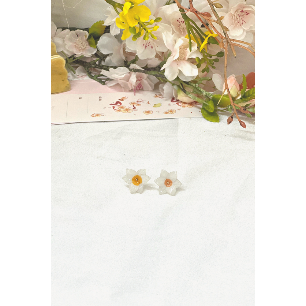 Sumire Store Hoa tai NK-074 hoa thủy tiên trắng nhụy cam