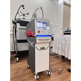 Máy Laser Ruikd xóa xăm, xóa nám, tàn nhang