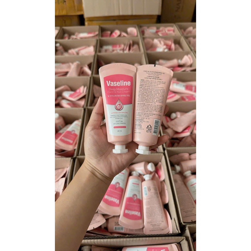 Kem dưỡng tay và móng Vaseline Deep Moisture Hand & Nail Cream