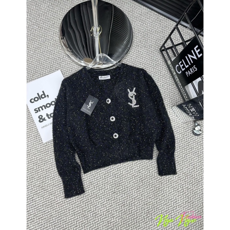 Áo len đá hạt nổi QCCC full tag mac