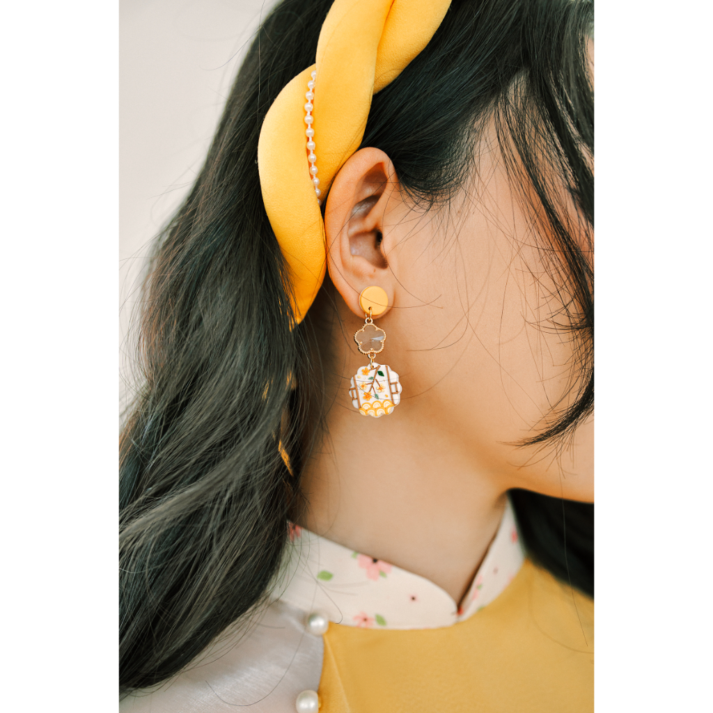 Sumire Store Hoa tai Đất Nung DN-008 Lạc Hoa Bính vàng đính hoa trong suốt