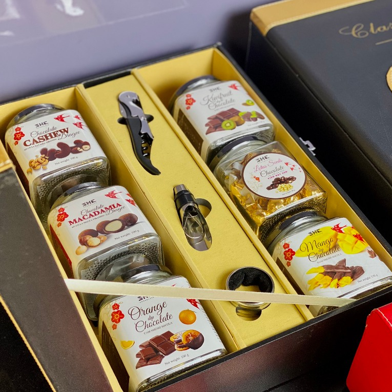 Bộ Quà Tết 2024 - Phú Quý Gold VI  SHE Chocolate - Quà tặng, quà biếu Tết Sang trọng, lịch sự, đẳng cấp