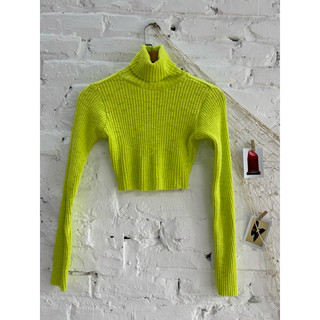 Áo len crop top dư
