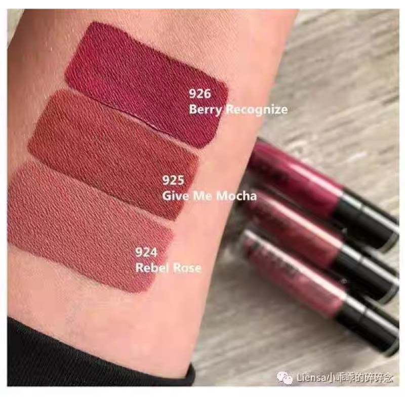 Son kem lì màu hồng đất Wet n Wild MEGALAST LIQUID CATSUIT MATTE LIPSTICK 925B - Give me mocha