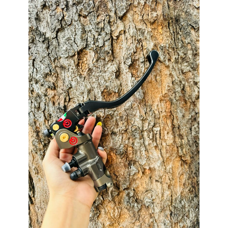 Tay thắng Brembo Rossi