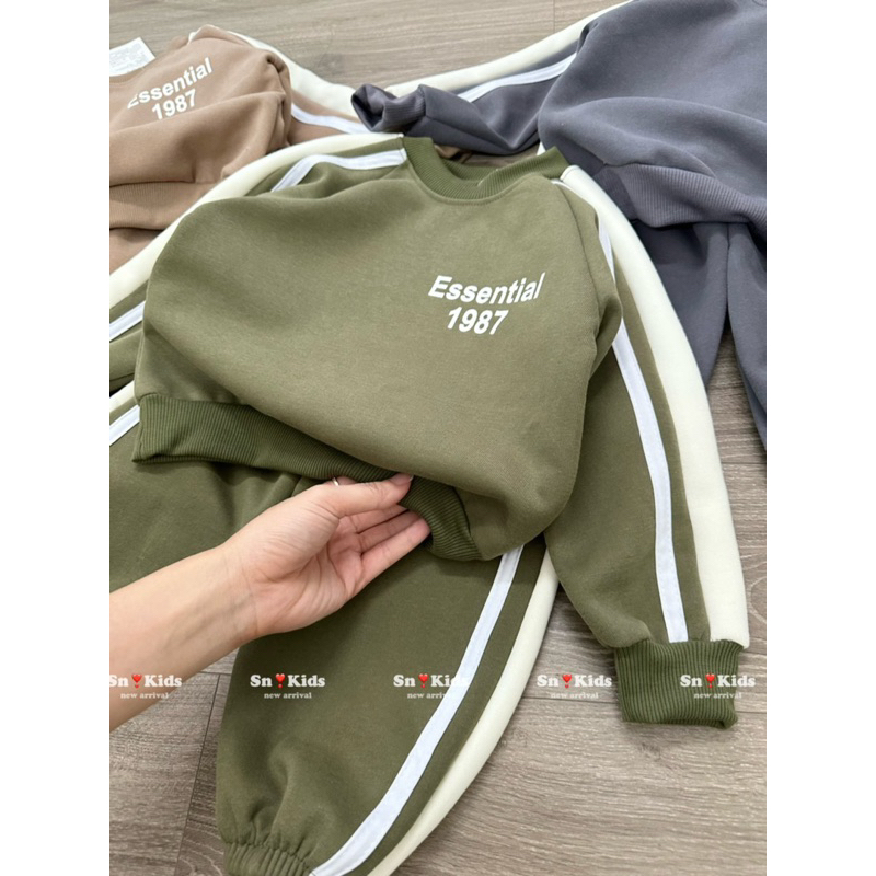 Bộ nỉ 2 da esen bé trai